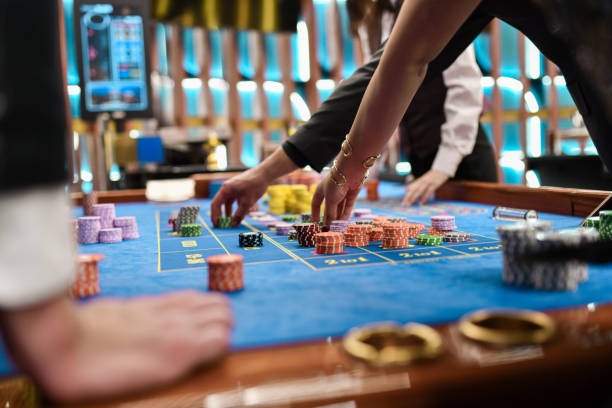 zeatogel integrated platform: Liga 1 sportsbook, slot games, and live dealer tables